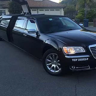 Luxury Airport Limousine in Highland CA